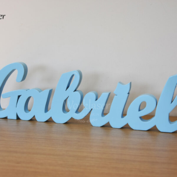 Nomes com 6 ou mais letras