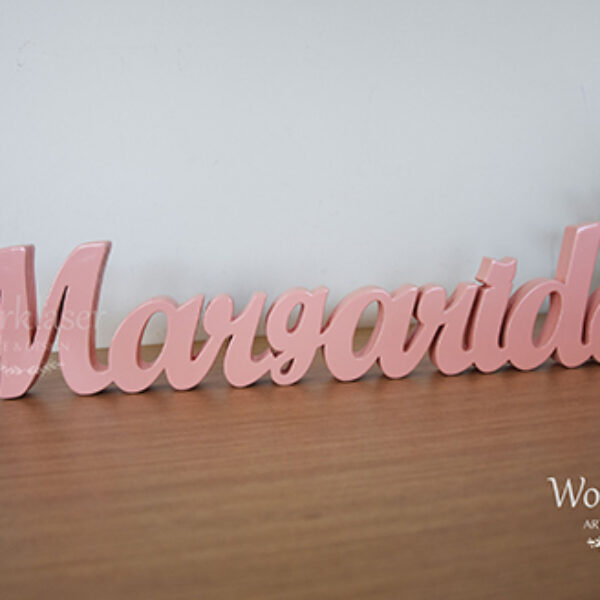 Nomes com 6 ou mais letras