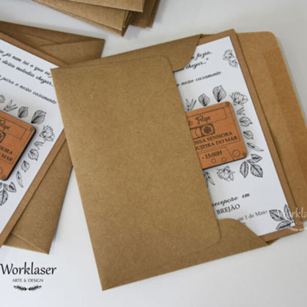 Convite com íman cassete