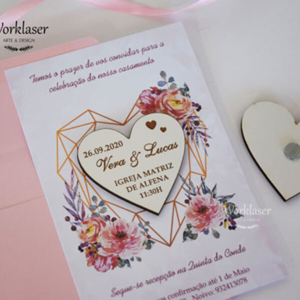 Convite com íman coração branco