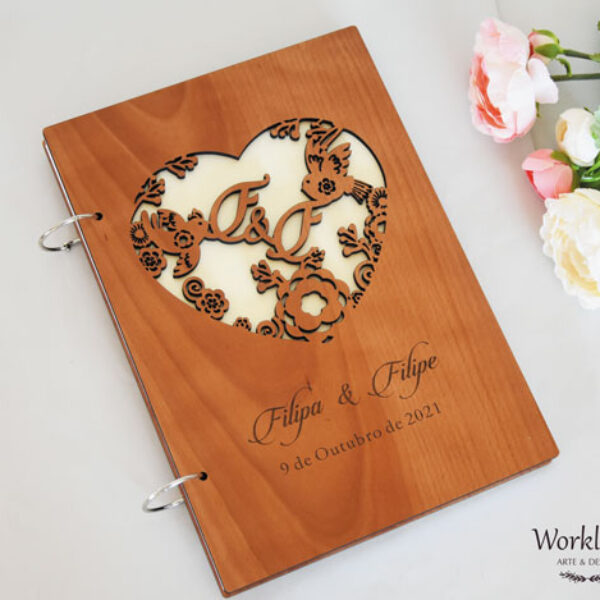 Livro Birds in Love